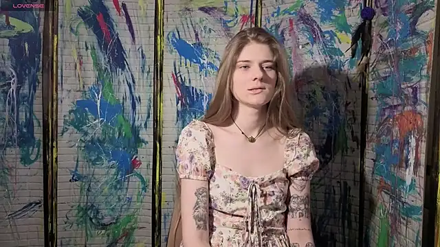 Adell Love online show from 04/18/26, 05:04