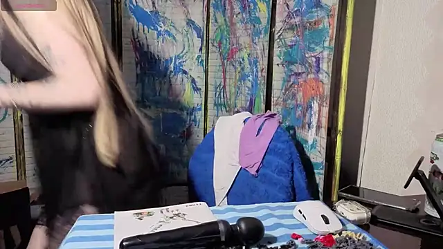 Adell Love online show from 05/31/26, 05:08