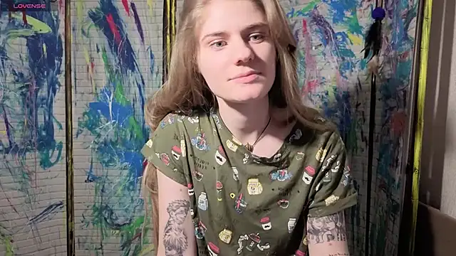 Adell Love online show from 04/16/26, 06:30