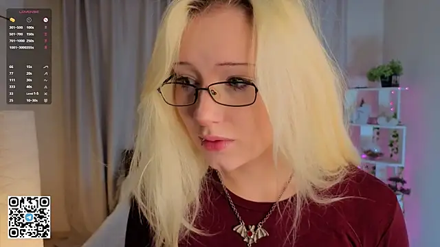 Snapshot of StellaZeolla chatting on 12/18/25, 04:06 StellaZeolla online show from 12/18/25, 04:06