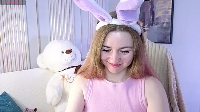 SofiAngela online show from 04/05/26, 01:23