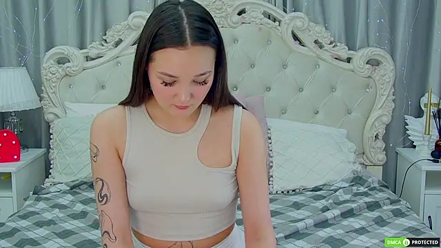 StellaGregory online show from 12/04/25, 02:38