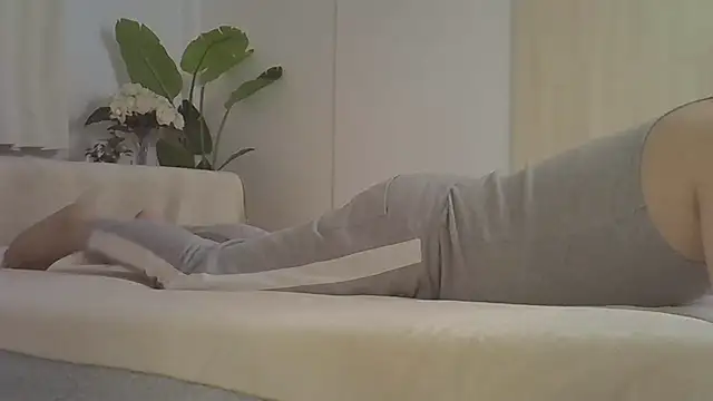 kyono-iyashi online show from 12/20/25, 02:31