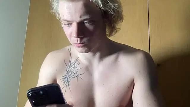 Snapshot of AlexBarczuk chatting on 02/14/26, 07:30 AlexBarczuk online show from 02/14/26, 07:30