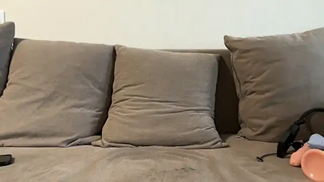 Snapshot of x_Mariox chatting on 11/29/25, 12:27 x Mariox online show from 11/29/25, 12:27