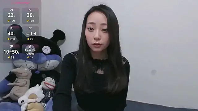 Snapshot of nonchanmanXX chatting on 12/15/25, 08:31 nonchanmanXX online show from 12/15/25, 08:31