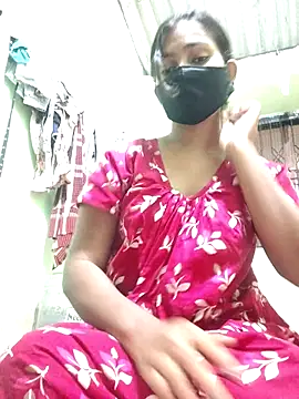 Hot-Bidhika online show from 12/19/25, 04:31