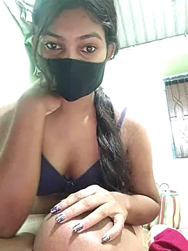 Hot-Bidhika online show from 12/03/25, 04:28