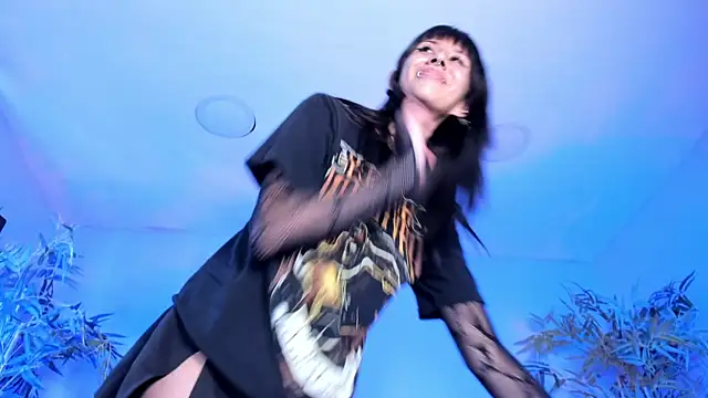 itsmroom  online show from 01/05/26, 05:38