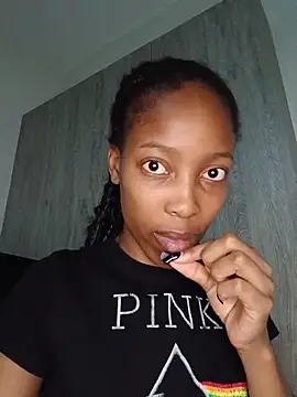 MsParisSmith online show from 03/24/26, 12:21