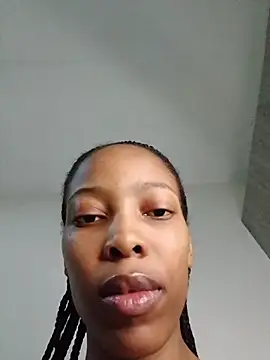 MsParisSmith online show from 12/15/25, 06:25