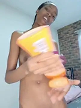 MsParisSmith online show from 02/06/26, 07:15