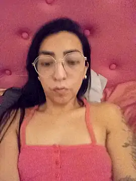 Yani-14 online show from 12/16/25, 04:28