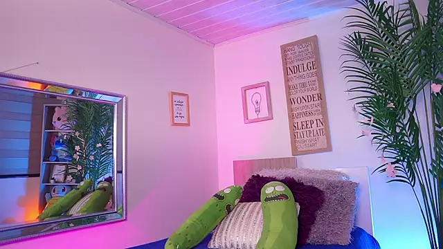 dakotaa 01 online show from 04/20/26, 03:13