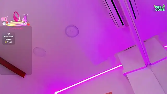 Snapshot of nathi_rodri chatting on 02/14/26, 11:54 nathi rodri online show from 02/14/26, 11:54