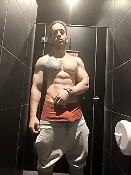 Snapshot of hazarcannn chatting on 02/27/26, 10:15 hazarcannn online show from 02/27/26, 10:15