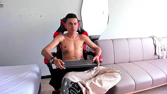 MatthewCullen online show from 12/03/25, 07:24