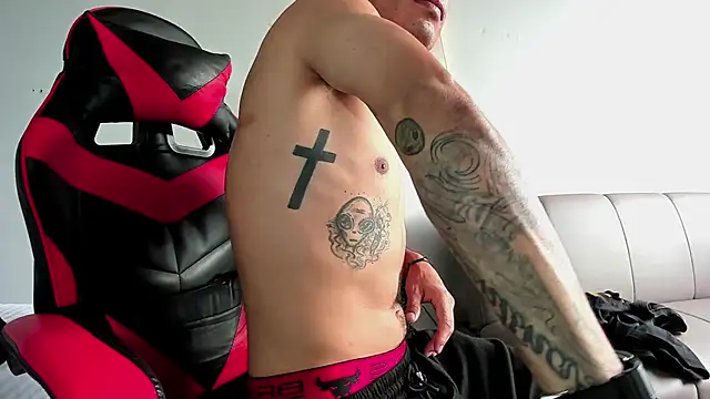 MatthewCullen online show from 12/05/25, 07:34