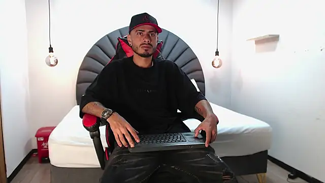 MatthewCullen online show from 01/14/26, 02:04