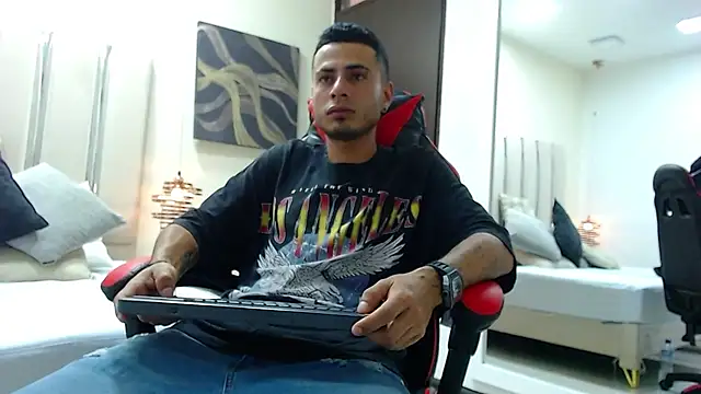 MatthewCullen online show from 12/01/25, 09:15