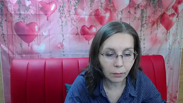 DaisyEdit online show from 03/22/26, 06:15