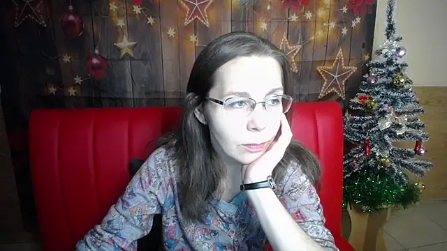 DaisyEdit online show from 12/21/25, 06:15