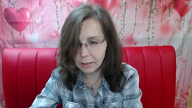 DaisyEdit online show from 04/18/26, 05:10