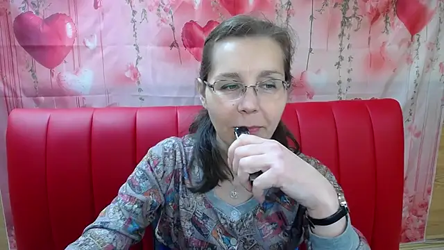 DaisyEdit online show from 04/25/26, 01:41