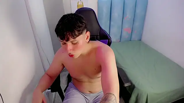 d moneyy  online show from 12/05/25, 08:28