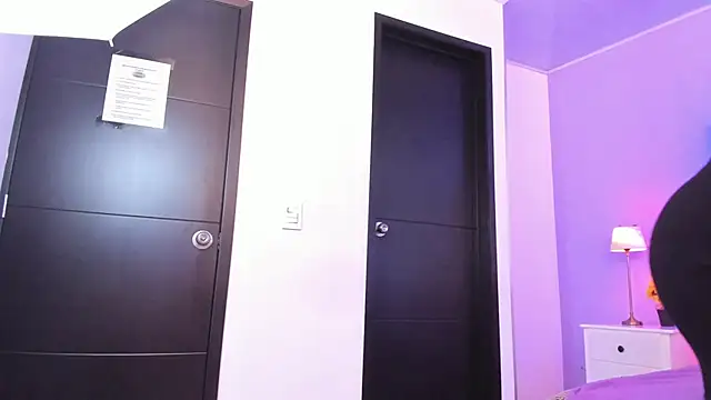 salome moon  online show from 03/05/26, 11:51