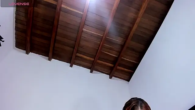 NahomiiAcosta online show from 02/07/26, 01:35