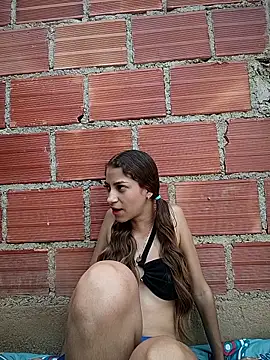 Snapshot of Vanneskk chatting on 02/18/26, 07:43 Vanneskk online show from 02/18/26, 07:43