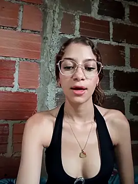 Snapshot of Vanneskk chatting on 02/19/26, 07:44 Vanneskk online show from 02/19/26, 07:44