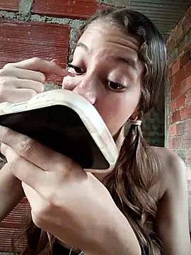 Vanneskk online show from 03/13/26, 07:41