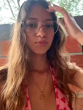 Vanneskk online show from 12/01/25, 02:29