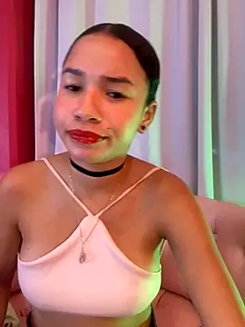 ZoeyFierce online show from 12/15/25, 07:41