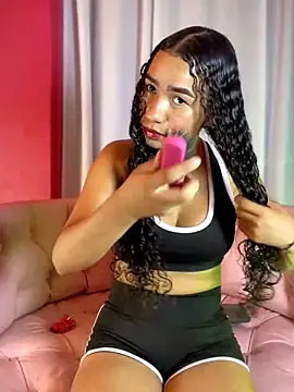 ZoeyFierce online show from 05/01/26, 07:41