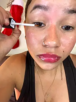 ZoeyFierce online show from 12/18/25, 01:59