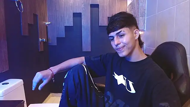 Ethan Jamees online show from 02/06/26, 02:07