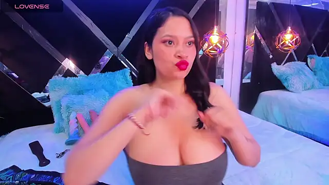 miiacharloth online show from 03/04/26, 01:35