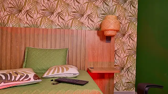 Mia Cullen online show from 02/26/26, 11:43