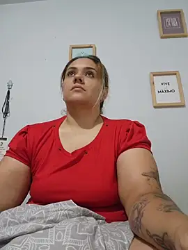 LoreinnFox online show from 05/03/26, 04:39