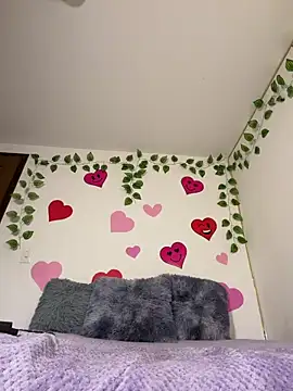 MarillynMorgan online show from 05/17/26, 06:52