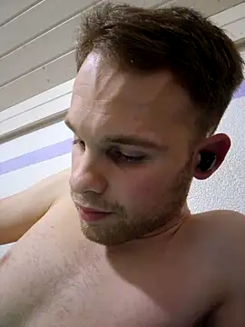 Patrick862001 online show from 11/28/25, 08:31