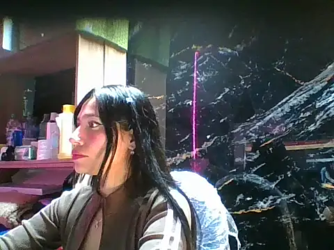 Snapshot of Ema_hot_01 chatting on 03/07/26, 03:46 Ema hot 01 online show from 03/07/26, 03:46