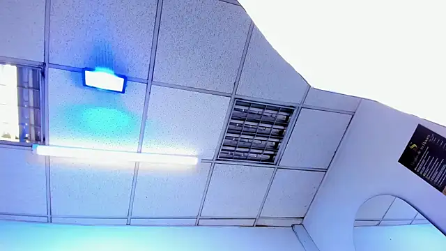 Alyssa Noah online show from 04/21/26, 02:25