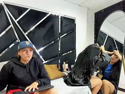 Alyssa Noah online show from 03/21/26, 03:41