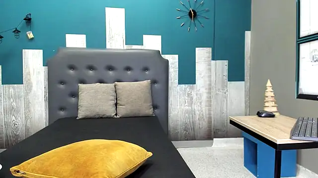 brian tattoo online show from 12/01/25, 12:50