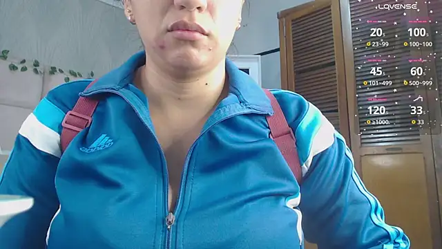 KaylaVonn online show from 12/17/25, 05:01