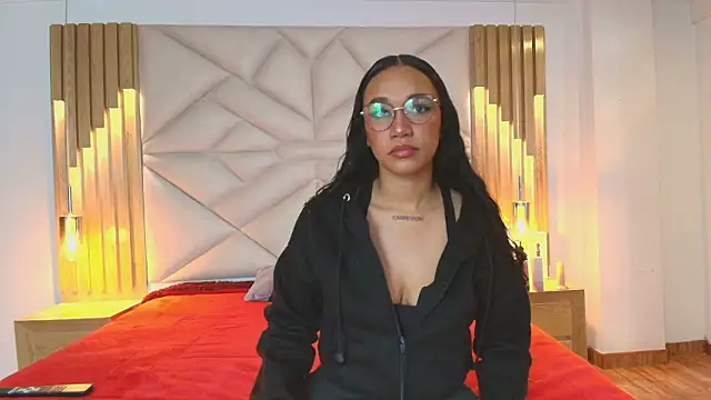 coraline vera online show from 02/04/26, 03:23